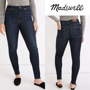 Madewell Curvy High-Rise Skinny Jeans in Woodland Wash TENCEL Denim